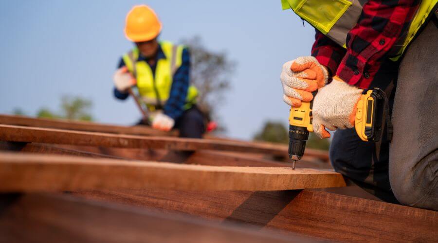 Professional gutter cleaning in Woodville, AL